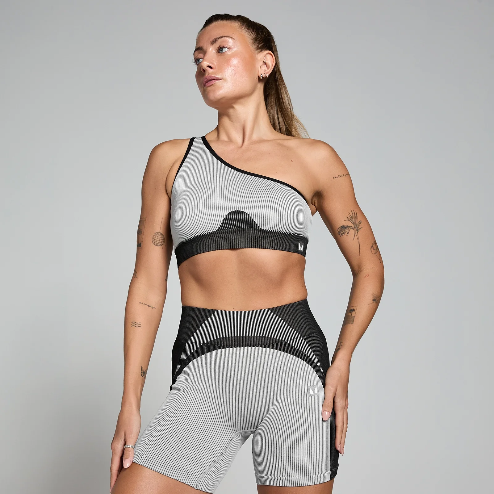 MP Women's Contrast Rib Seamless Bra - Black/Grey - XS Bilde 1