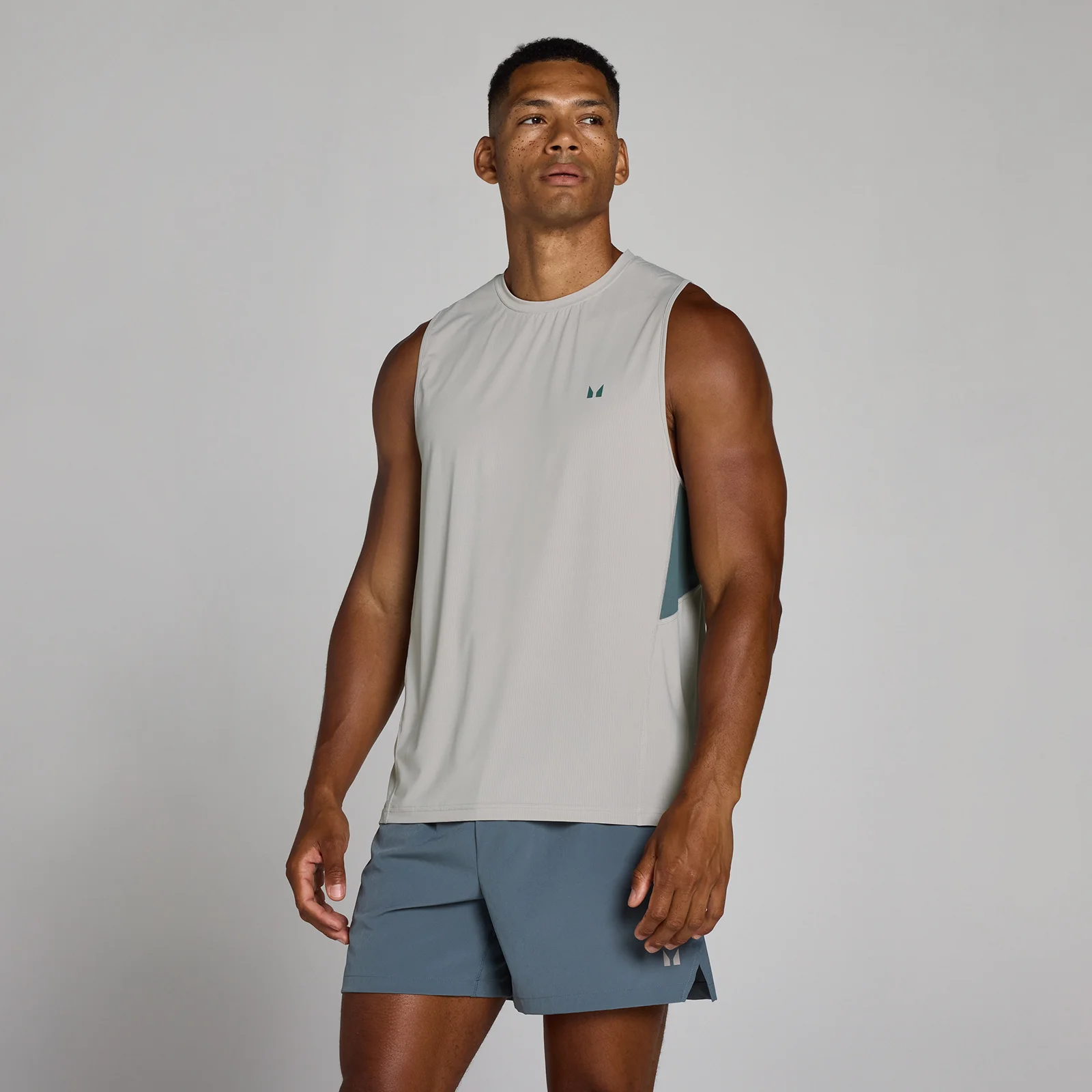 MP Men's Training Ultra Mesh Tank - Chalk Grey - XS Bilde 1